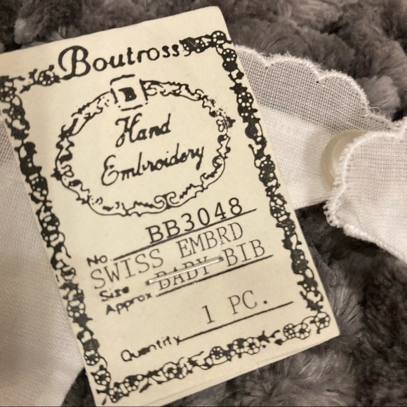 Boutross Hand Embroidered Baby Bib - Picture 3 of 3